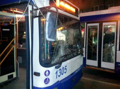 Мужчина погиб под колесами троллейбуса у кинотеатра в Кишиневе