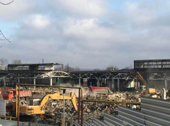 Начался снос цехов завода «Сигнал» в Кишиневе под строительство жилых многоэтажек