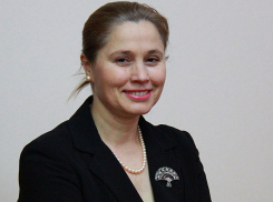 Вместо спешно покинувшего кресло Тэнасе министром юстиции предложили назначить женщину 