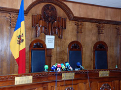 Заседание со скандальным судьей в Кишиневе назначили на 1 декабря 5015 года