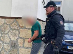В Чехии беженец из Украины взорвал петарду во влагалище молдаванки