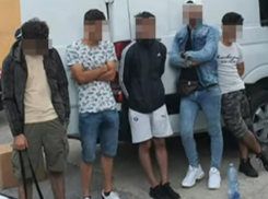 Молдаване тайно перевозили в багажнике беженцев из Сирии и Ирака