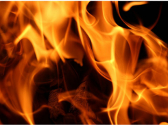 Подросток получила ожоги, попытавшись разжечь огонь бензином