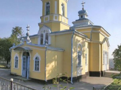 Две дурлештские церкви угодили в 14-дневный карантин