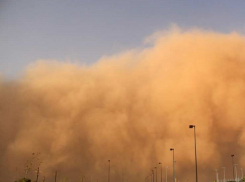 Опасная пыльная буря из Сахары ударит по Молдове