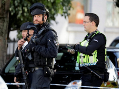 Панику после взрыва в лондонском метро сняли на видео