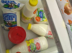 Продажа просроченных молочных продуктов со скидкой в супермаркете возмутила жителей Кишинева