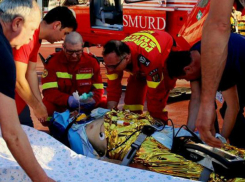 Рухнувший с трактора житель Штефан Водэ получил тяжелые травмы и впал в кому