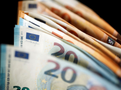 Молдавский лей не удержал позиции и слегка просел к середине недели: курсы валют на среду