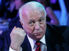 Знаменитый телеведущий Борис Ноткин застрелился на глазах жены из-за неоперабельного рака