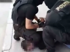 Бандиты в Яловенах избивали пенсионеров, связывали их скотчем и совершали преступления