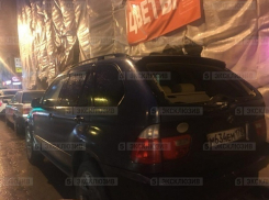 Гражданин Молдовы загадочно рухнул с большой высоты на дорогой внедорожник в Санкт-Петербурге