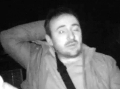 Таксист ранил в голову буйного пассажира, повредившего машину и устроившего с ним драку в Кишиневе