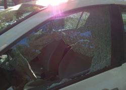 Муниципальному советнику ПСРМ разбили машину 