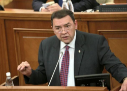 Депутат ПСРМ: Помощи Запада уже не хватает, как и тех денег, которые высылают мигранты 