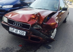 На улице Михай Витязул произошла цепная авария с участием 5 машин 