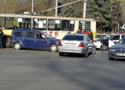 В Кишиневе произошло ДТП с участием троллейбуса 