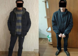 Жажда легких денег: двое мужчин ограбили прохожего на остановке транспорта