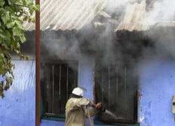 В Суклее 3-летний ребенок спас семью во время пожара