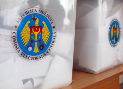 Гражданам Молдовы требуется больше избирательных участков в России