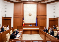 Глава службы Высшего совета безопасности освобожден от должности