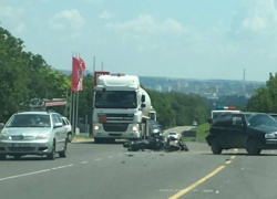 ДТП в Кишиневе: мотоциклист доставлен в больницу с тяжелыми травмами