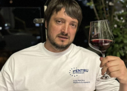 135 тысяч долларов за «ускорение» на таможне — дело передано в суд