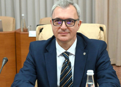 587 тысяч долларов «пенсии»: Осмокеску обогнал десятки поколений молдавских пенсионеров