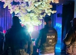 Власти задействовали спецназ для проверки соблюдения антиковидных ограничений