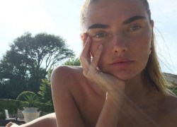 Провокационными снимками топлес удивила поклонников длинноногая украинская супермодель