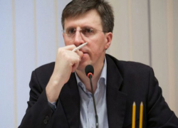 И губозакаталку в придачу: Киртоакэ жаждет пришествия Навального