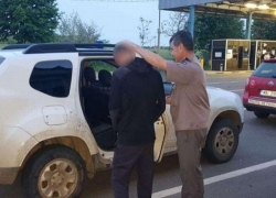 Гражданин Молдовы задержан на границе с Румынией по требованию итальянского правосудия