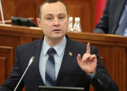 Действия блока АКУМ непредсказуемы, нелогичны и далеки от соблюдения законных рамок, - Батрынча