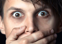 18+ Появились фотографии одного из избитых в центре Кишинева