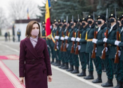 Майя Санду благословила молдавских военных на сомнительные «подвиги» в Косово