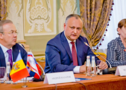 Народ, «Крикова», Додон – Назаров назвал составляющие молдо-российских отношений