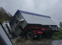 Грузовик вылетел в кювет под Чимишлией