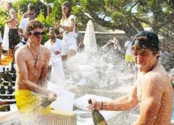 «Он большой мальчик» - Филат рассказал о происхождении миллионов его сына