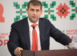 Гросу отказал Шору в выступлении в парламенте по видеосвязи 