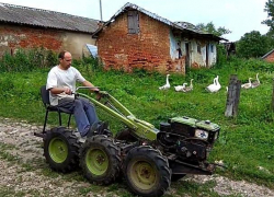 Селянина оштрафовали на 18 000 леев за управление мотоблоком в состоянии опьянения