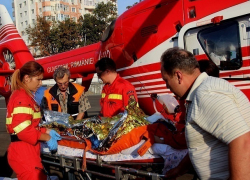 Женщину, пострадавшую от взрыва на севере Молдовы, доставили в Кишинев на вертолете