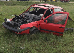 Смерть в перевернувшемся авто настигла водителя в Страшенском районе 
