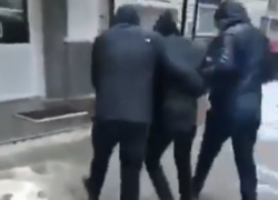 Неудачливый угонщик попал в аварию на угнанном автомобиле