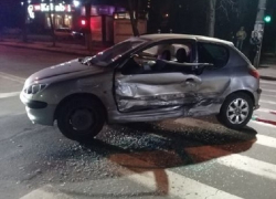 Жуткая гибель молодого человека в ДТП в центре Кишинева попала на видео