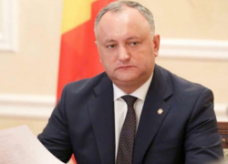 Додон отправляется в Москву – нужно решить вопрос со Спутник V