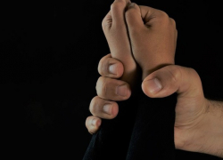 Адвокатка не видит нарушений в избиении женщин