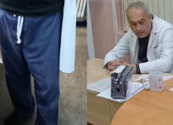 Пьяный врач из Дрокии курил прямо в больнице в промокших штанах
