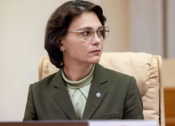 Министр: Несмотря на скандал, все сотрудники INI продолжают работать 