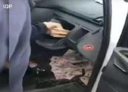 Житель Молдовы попытался ввезти в страну сотни тысяч гривен, но у него не получилось