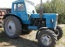 Мужчина попал под трактор на трассе Комрат - Чадыр-Лунга 